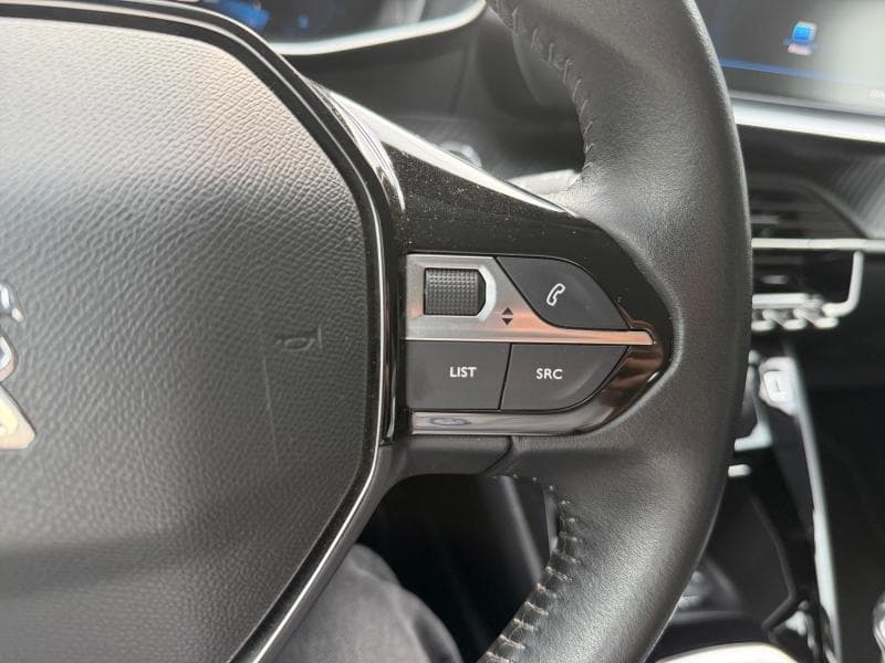 Peugeot 208 Allure | 1.5 diesel 102 cv | clim auto | attache remorque | carplay - 13