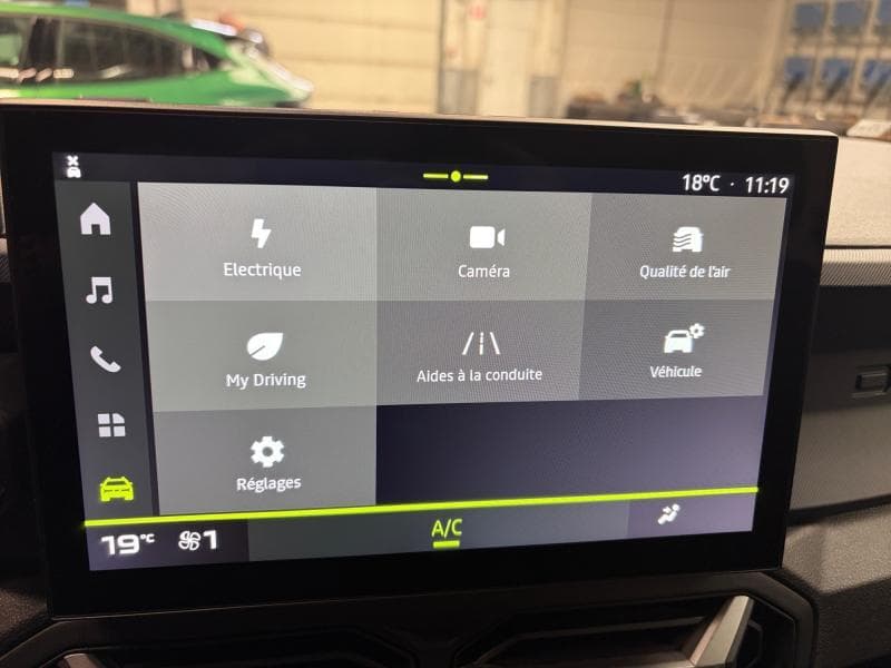 Dacia Duster Journey | 1.6 Hybrid 140 cv | Clim auto | Carplay | Capteurs av arr | Cruise - 15