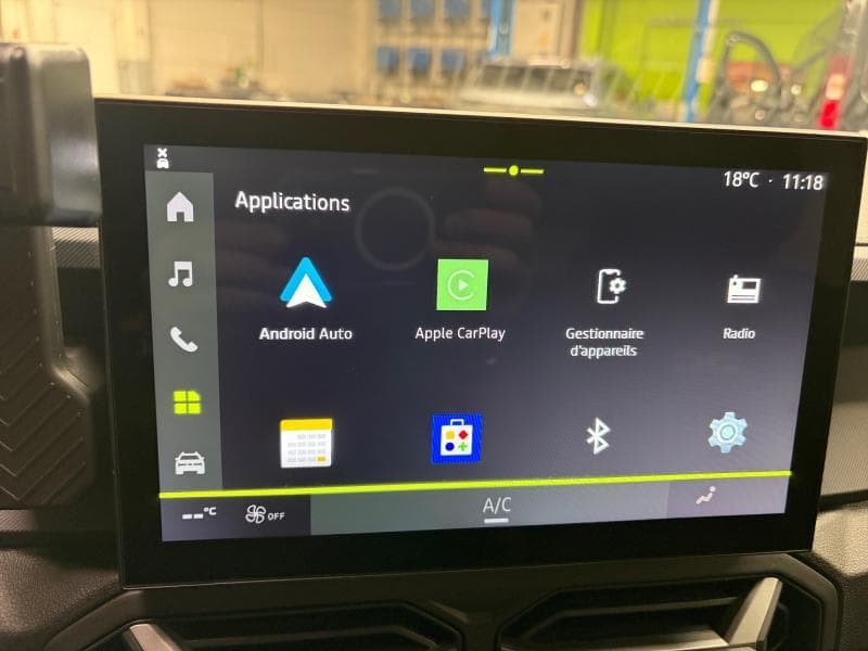 Dacia Duster Journey | 1.6 Hybrid 140 cv | Clim auto | Carplay | Capteurs av arr | Cruise - 20
