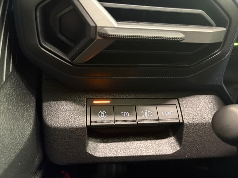Dacia Duster Journey | 1.6 Hybrid 140 cv | Clim auto | Carplay | Capteurs av arr | Cruise - 22
