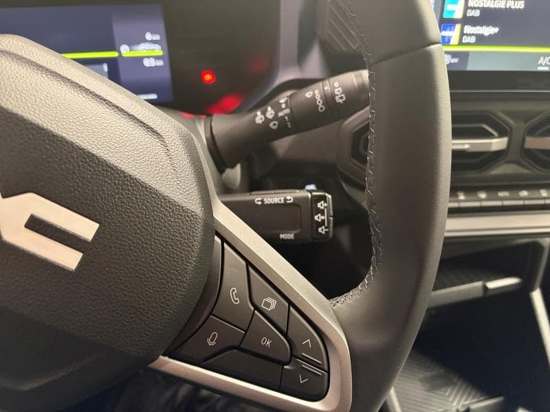 Dacia Duster Journey | 1.6 Hybrid 140 cv | Clim auto | Carplay | Capteurs av arr | Cruise - 24