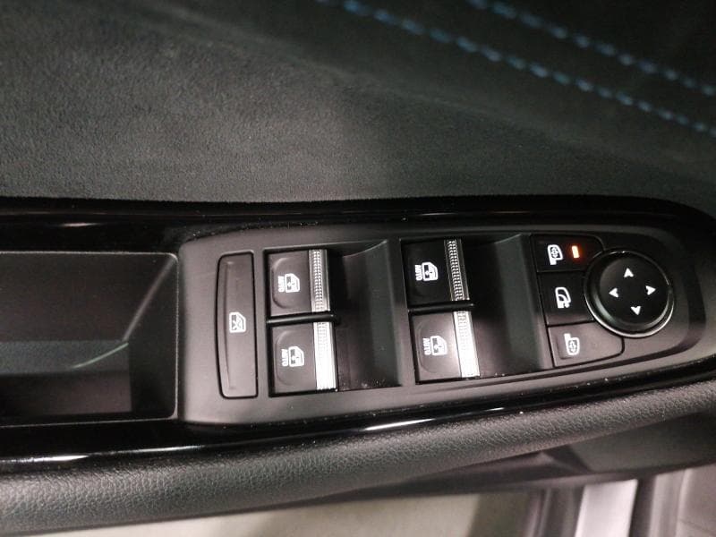 Renault Austral Techno Esprit Alpine 200 hp - 12