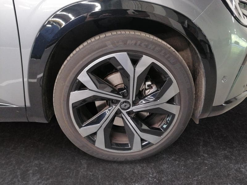 Renault Austral Techno Esprit Alpine 200 hp - 9