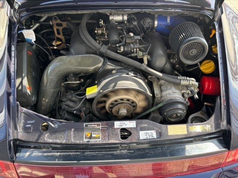 Porsche 911 Carrera 4 TURBO-LOOK - 34