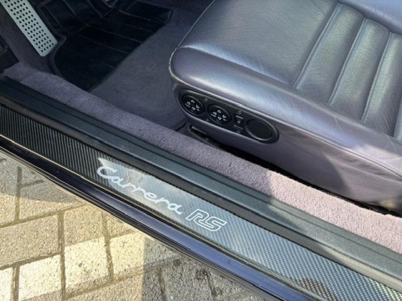 Porsche 911 Carrera 4 TURBO-LOOK - 24