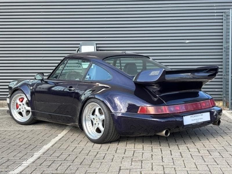 Porsche 911 Carrera 4 TURBO-LOOK - 8