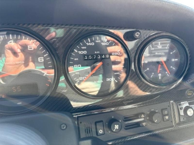 Porsche 911 Carrera 4 TURBO-LOOK - 22