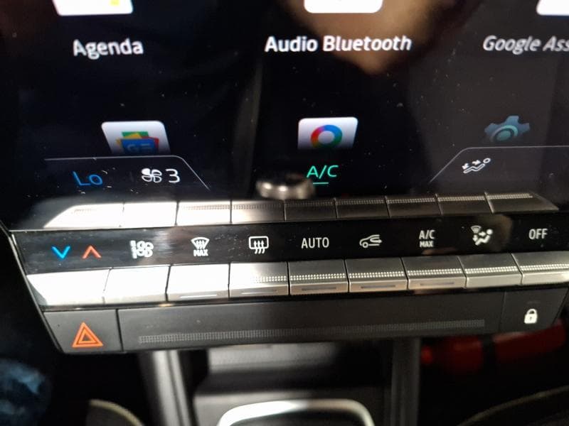 Renault Captur 1.0 TCe Techno 90 Hp - 28