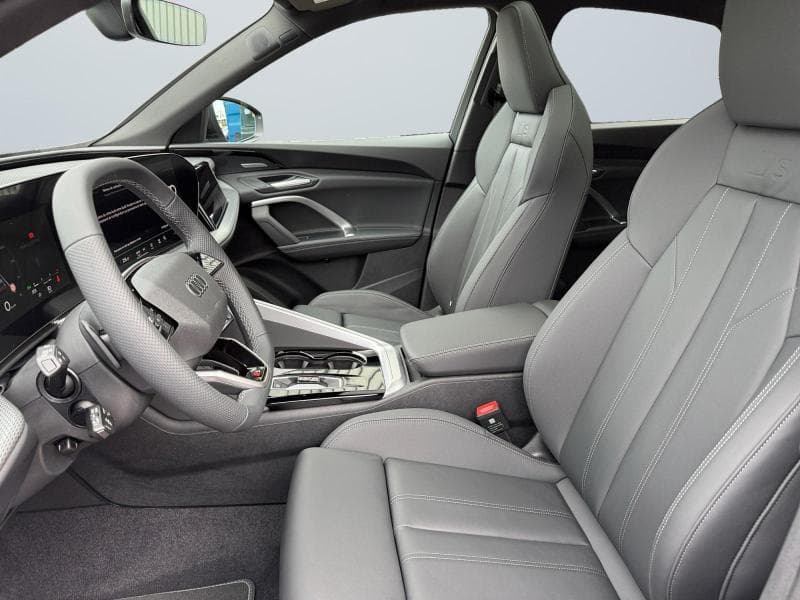 Audi Q5 Sportback - 13