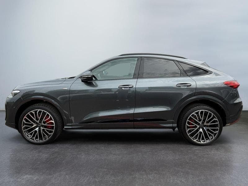 Audi Q5 Sportback - 3