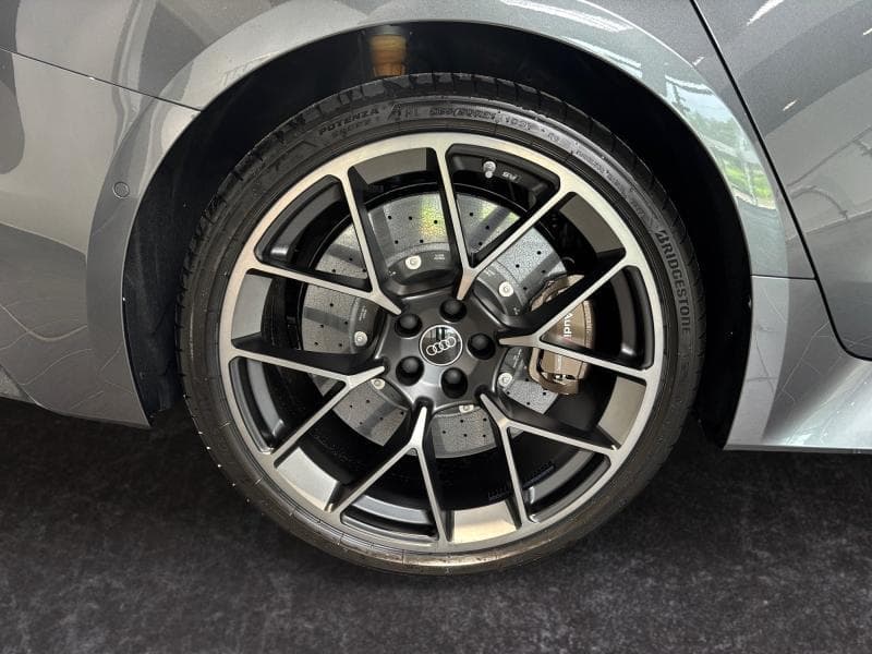Audi RS5 New Audi demo plaque Z RS5 Avant- pack carbon Daytona - 12