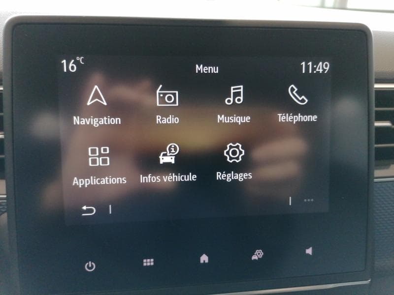Renault Arkana E-TECH 1.6i Evolution 145 HP - 18
