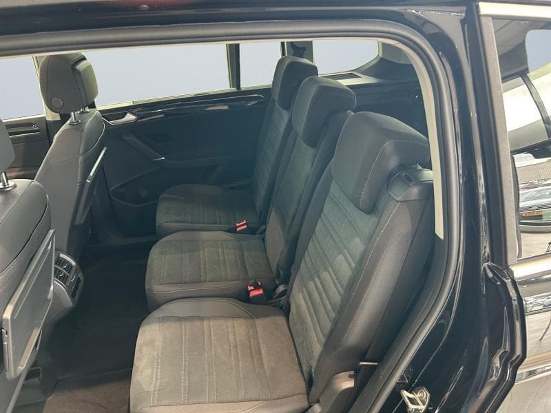 Volkswagen Touran III Highline R-Line extérieur - 11
