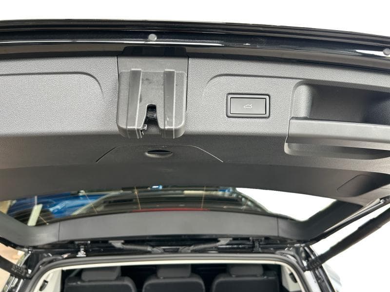 Volkswagen Touran III Highline R-Line extérieur - 7