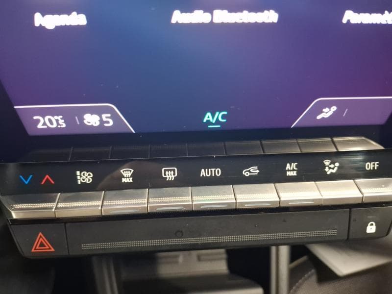 Renault Captur II Techno - 27