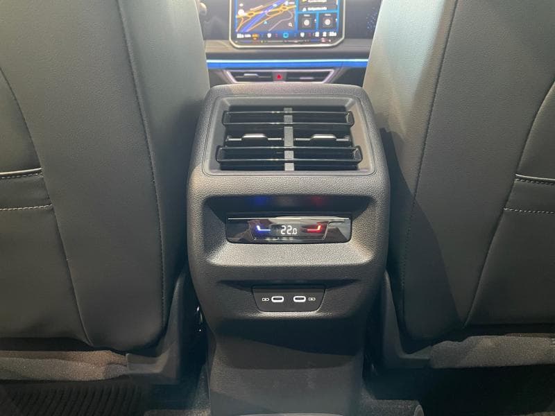 Volkswagen Tiguan IV R-Line - 28