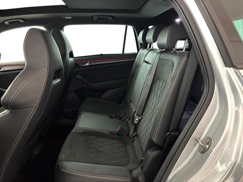 Skoda Kodiaq Sportline | 2.0 TDI 150cv | 7 Places | Carplay |  Toit ouvrant | Attelage - 16