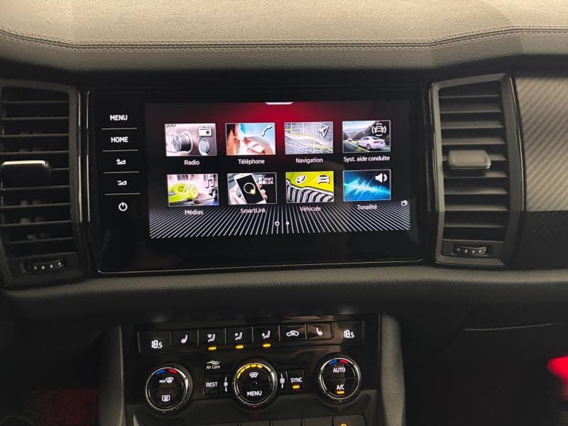 Skoda Kodiaq Sportline | 2.0 TDI 150cv | 7 Places | Carplay |  Toit ouvrant | Attelage - 15