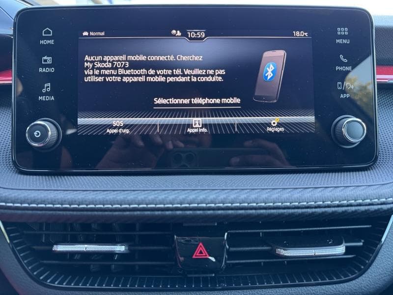 Skoda Fabia Monte Carlo | 1.0 TSI 115cv | Carplay | Caméra | Sièges Av chauffants | Cruise control - 23