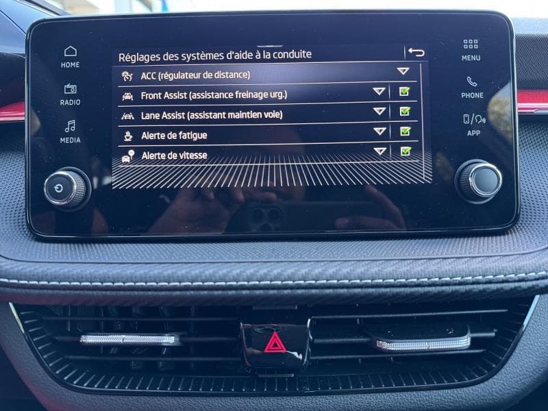 Skoda Fabia Monte Carlo | 1.0 TSI 115cv | Carplay | Caméra | Sièges Av chauffants | Cruise control - 27