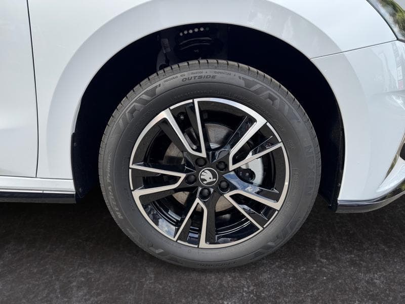Skoda Fabia Monte Carlo | 1.0 TSI 115cv | Carplay | Caméra | Sièges Av chauffants | Cruise control - 8