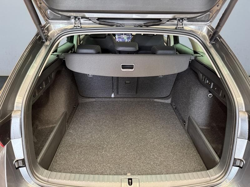 Skoda Octavia Corporate | 1.5 TSI 115cv | Carplay | Camera | Toit ouvrant pano | GPS - 7
