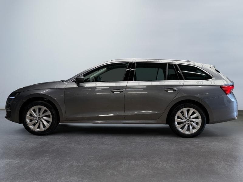 Skoda Octavia Corporate | 1.5 TSI 115cv | Carplay | Camera | Toit ouvrant pano | GPS - 4