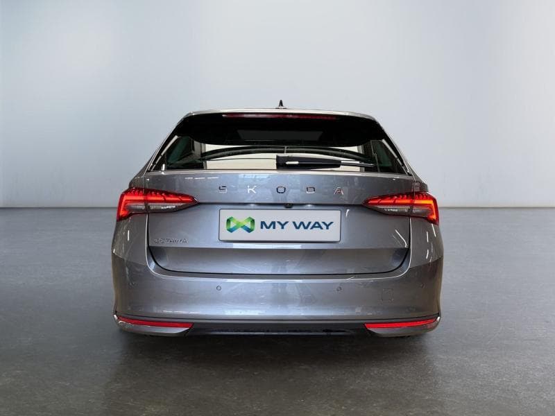 Skoda Octavia Corporate | 1.5 TSI 115cv | Carplay | Camera | Toit ouvrant pano | GPS - 5