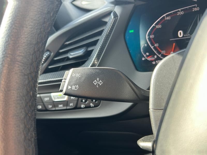 BMW Serie 1 118 1.5i 136cv | Carplay | Virtual Cockpit | Toit ouvrant | GPS - 25