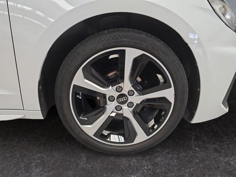 Audi A1 S-Line | 1.0 TFSI 95 cv | Carplay | Clim auto | Camera | LED - 9