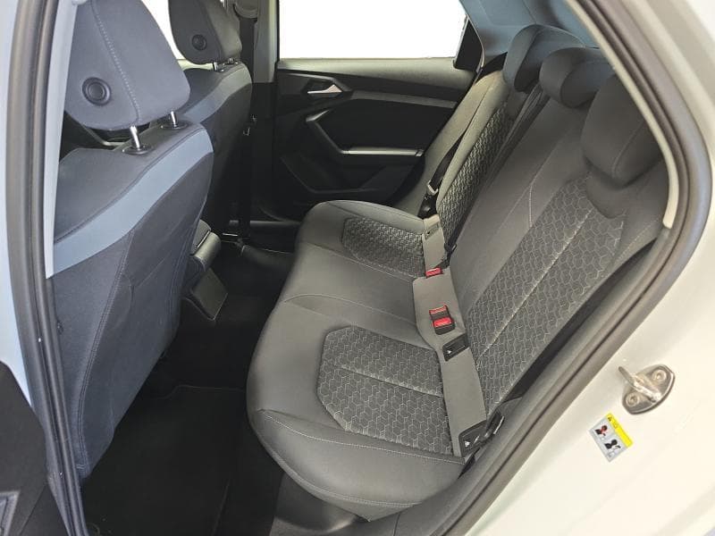 Audi A1 S-Line | 1.0 TFSI 95 cv | Carplay | Clim auto | Camera | LED - 12