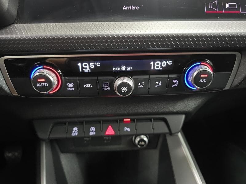 Audi A1 S-Line | 1.0 TFSI 95 cv | Carplay | Clim auto | Camera | LED - 25