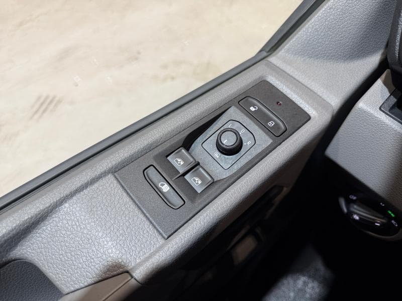 Volkswagen Transporter T6 Fourgon | 2.0 TDI 110Cv | CarPlay | Clim | - 23