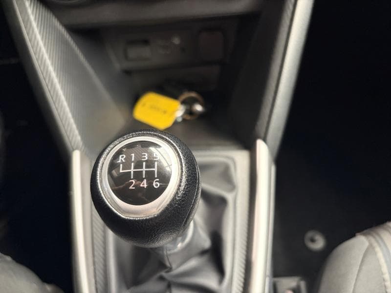 Mazda 2 2 | 1.5 essence 75cv | GPS | Bluetooth - 22