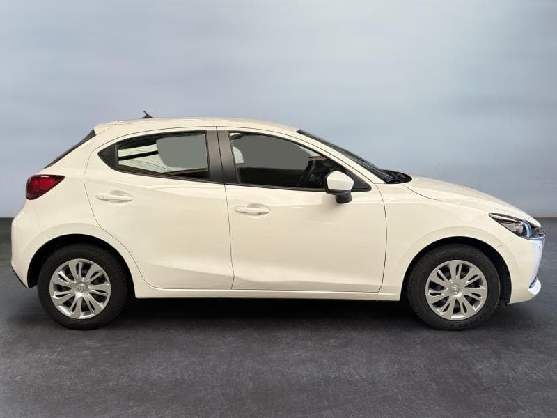 Mazda 2 2 | 1.5 essence 75cv | GPS | Bluetooth - 4