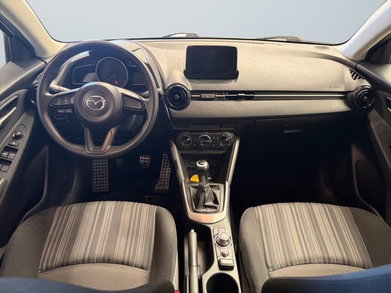 Mazda 2 2 | 1.5 essence 75cv | GPS | Bluetooth - 11