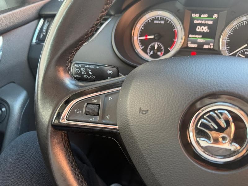 Skoda Octavia 1.0 tsi 116cv | capteur AV/ARR | volant multi | GPS - 16