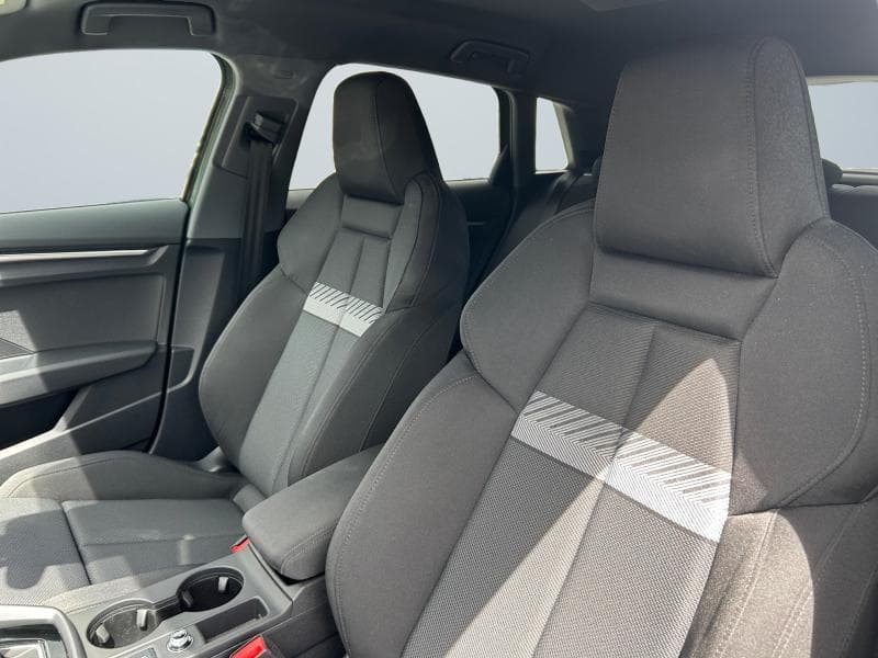 Audi A3 S-Line | 1.5 TSI 150Cv | Carplay | Camera | Virtual Cockpit | Sièges AV chauffants - 10