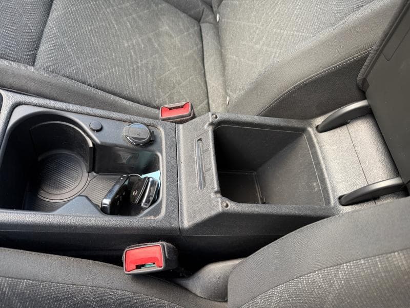 Volkswagen Golf Life | 1.5 TSI 131cv | Carplay | Caméra | GPS | Sièges Av chauffants - 28