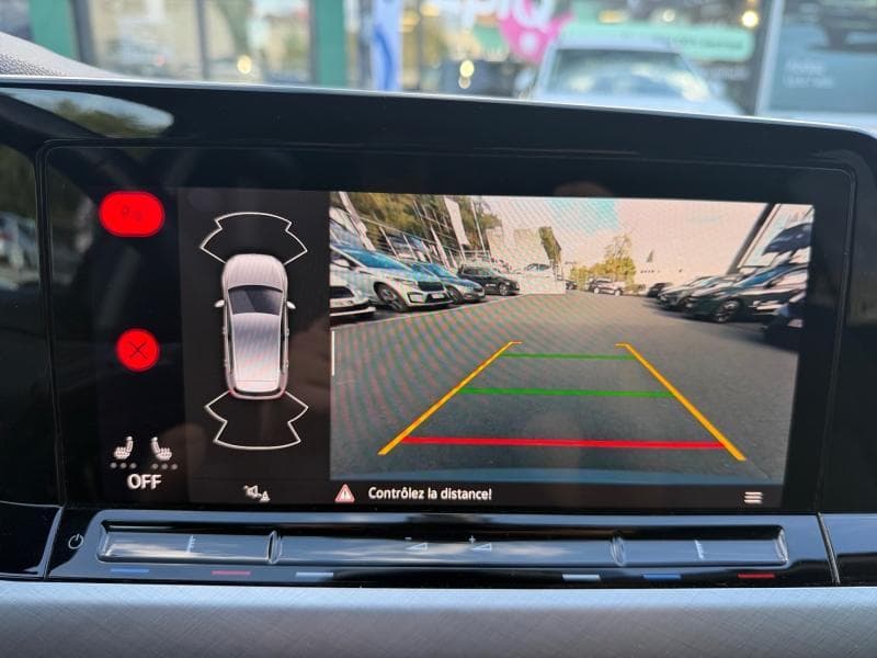 Volkswagen Golf Life | 1.5 TSI 131cv | Carplay | Caméra | GPS | Sièges Av chauffants - 16