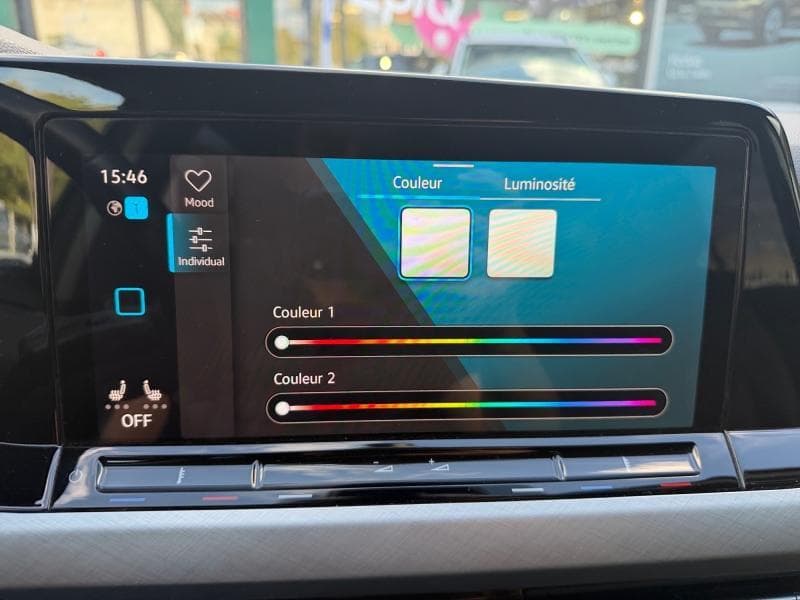 Volkswagen Golf Life | 1.5 TSI 131cv | Carplay | Caméra | GPS | Sièges Av chauffants - 20