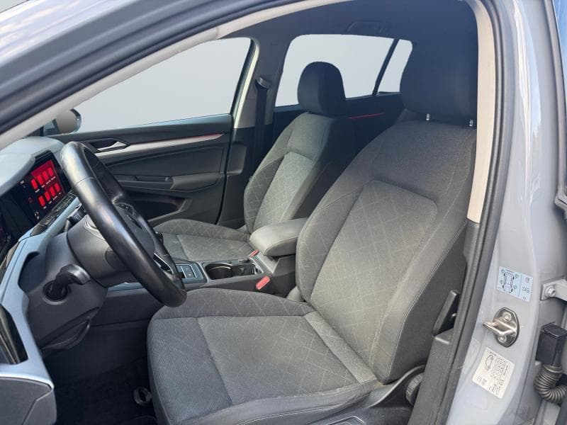 Volkswagen Golf Life | 1.5 TSI 131cv | Carplay | Caméra | GPS | Sièges Av chauffants - 11