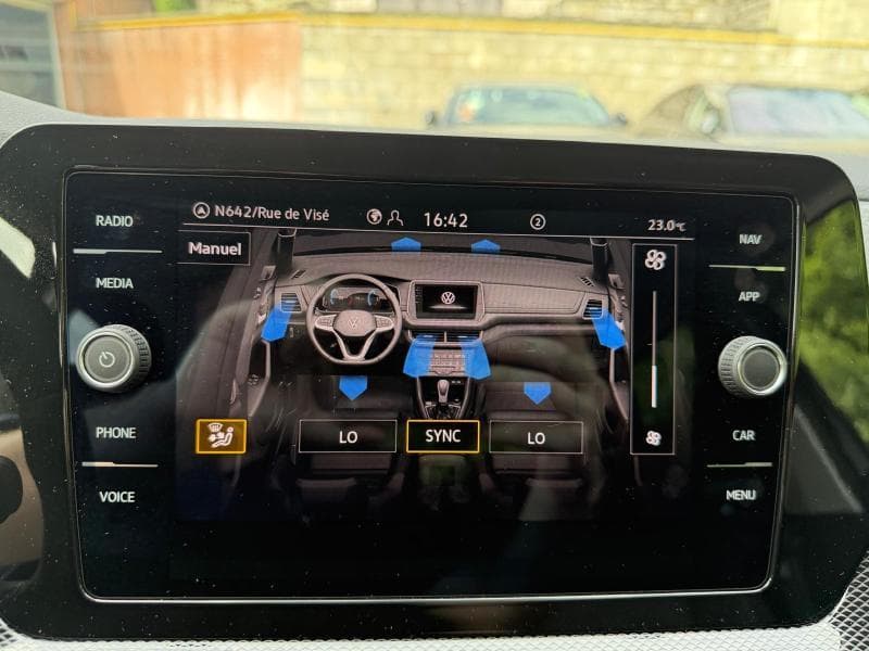 Volkswagen T-Cross Goal | 1.0 TSI 116 CV | Boite auto | Camera | GPS | Carplay | + kit hiver | kms evolutifs - 26
