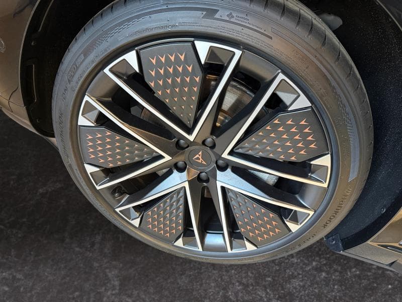 Cupra Tavascan VZ Extreme - 7