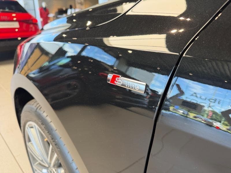 Audi A1 S-Line| 1.0 TFSI 116cv | Carplay | Capteurs AV+AR | Clim auto @ Jantes alu | Led | Virtual Cockpit - 19