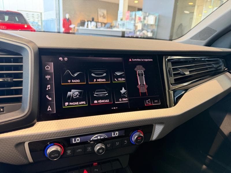 Audi A1 S-Line| 1.0 TFSI 116cv | Carplay | Capteurs AV+AR | Clim auto @ Jantes alu | Led | Virtual Cockpit - 16