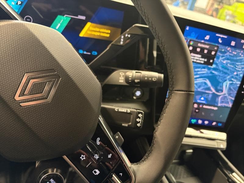 Renault Austral Techno | 1.2 200cv | CarPlay | SolarBay | Pack Winter | GPS - 19