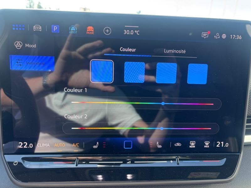 Volkswagen T-Roc R-Line | caméra | car play | harman kardon | toit ouvrant - 23