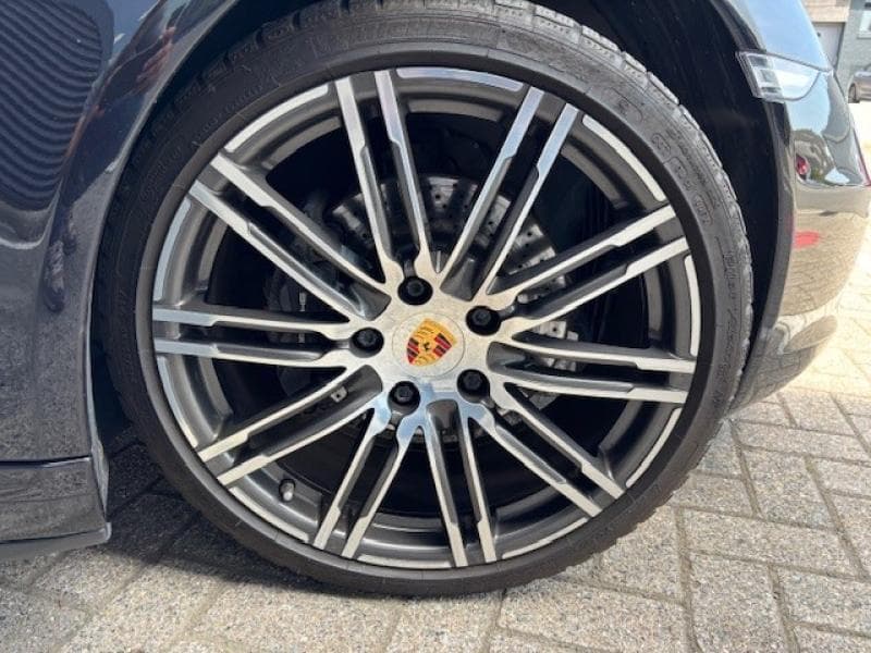 Porsche 991 911 Carrera 4 Black Edition | 3.4 349cv | toit panoramique | échappement sport | 4 roues motrices | Bose | - 15