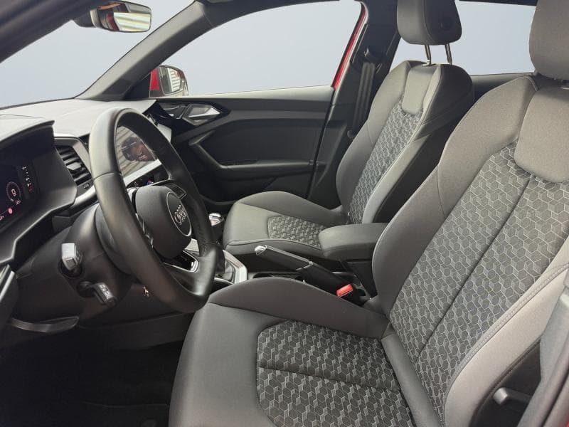 Audi A1 S-Line| 1.0 TFSI 116cv | Carplay | Capteurs AV+AR | Clim auto @ Jantes alu | Led | Virtual Cockpit - 10